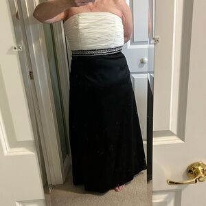 Long dress for prom, wedding